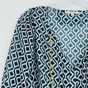 41 Hawthorn tunic button stud v-neck blouse